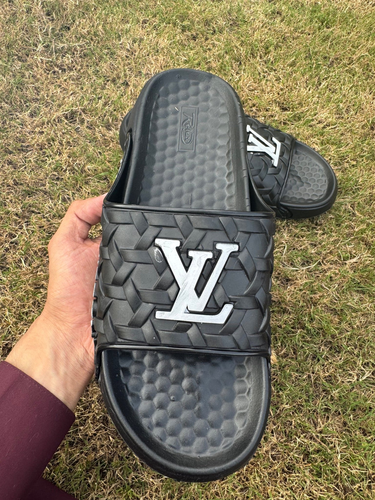 Premium weave Slides - by Raahi - Raahi Pk
