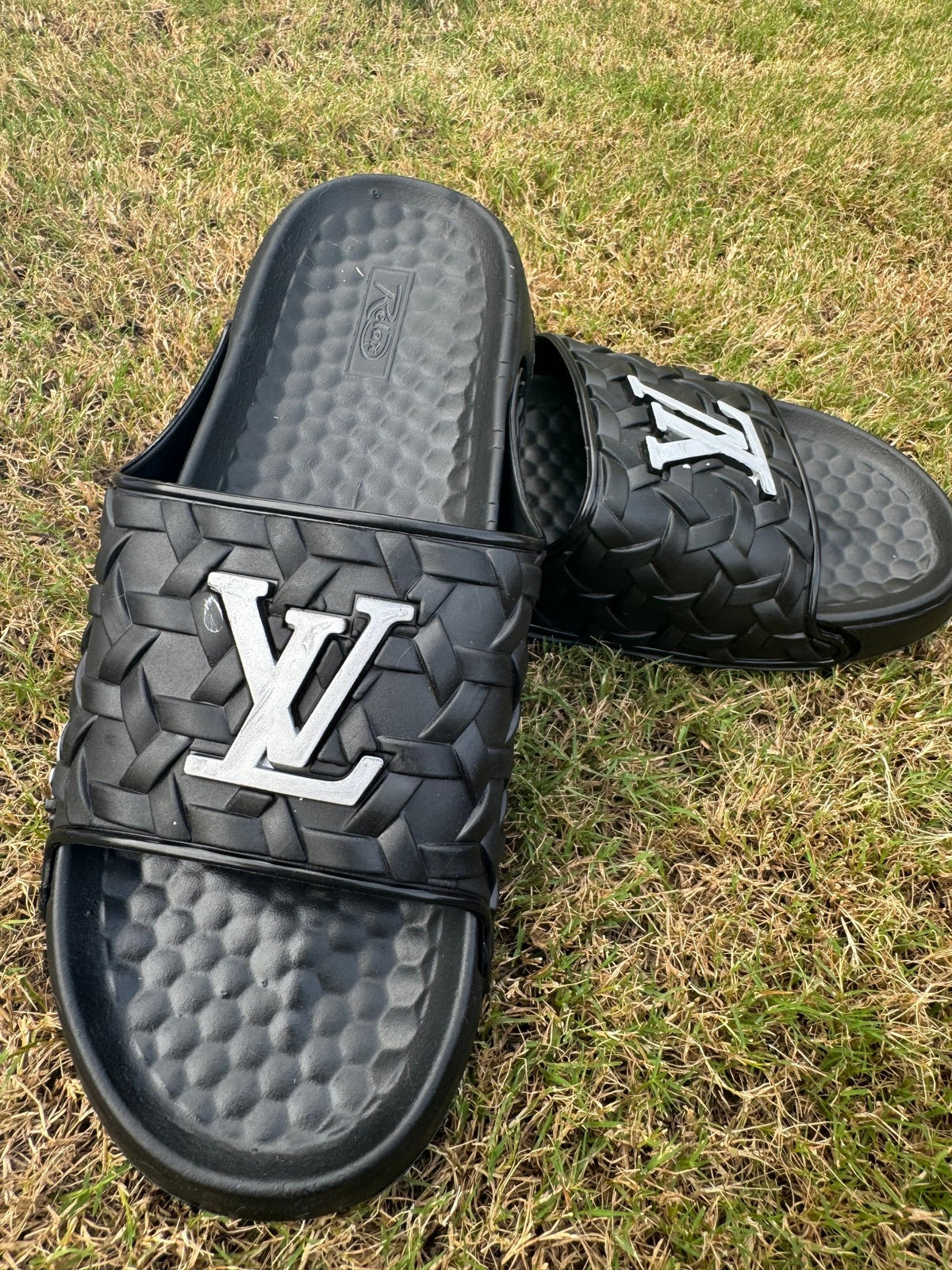 Premium weave Slides - by Raahi - Raahi Pk